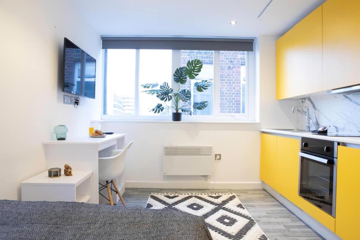 Bells Court Studios - Sheffield City Centre, Opulent Living Serviced Accommodation Екстер'єр фото